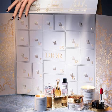 dior parfus calendario avvento|dior montaigne advent calendar.